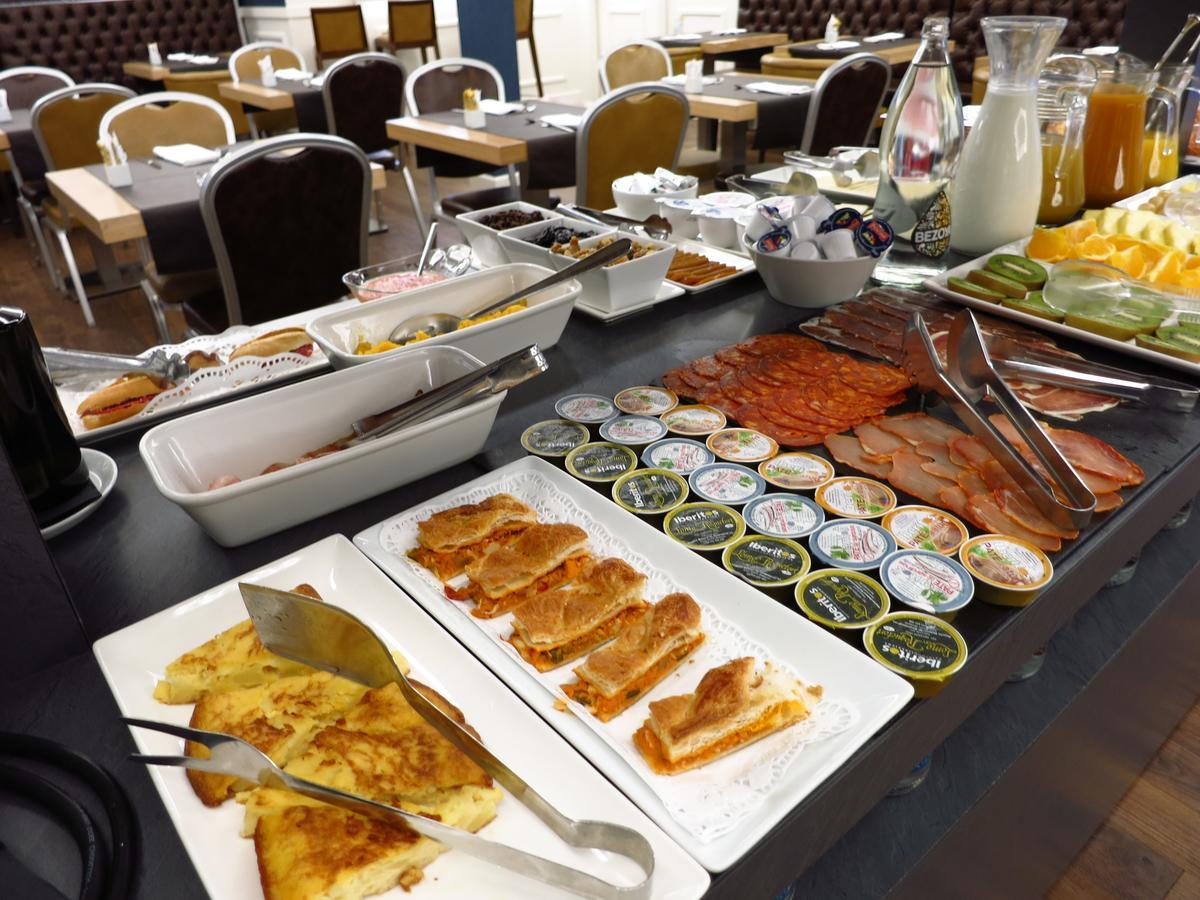 호텔 카테드랄 바야돌리드 외부 사진